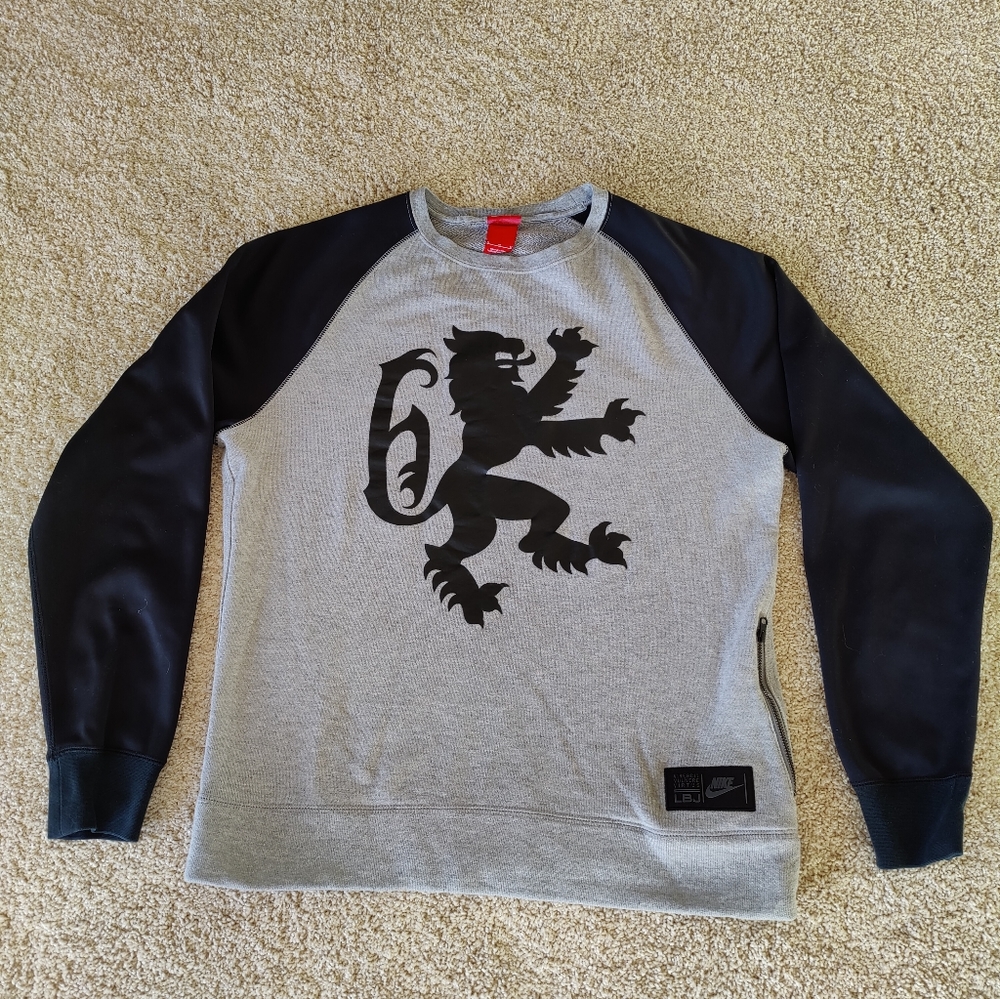 Nike Lebron James Mens Sweatshirt